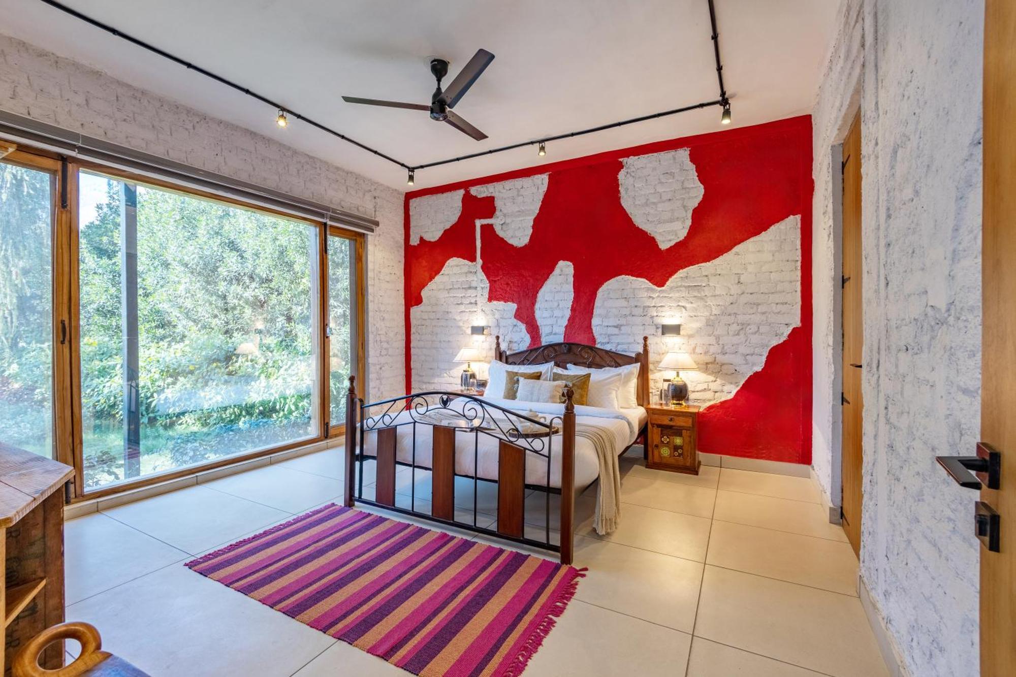 Villa Elivaas Hidden Oasis 4Bhk With Pool, Mud House & Container House à Dhauj Extérieur photo